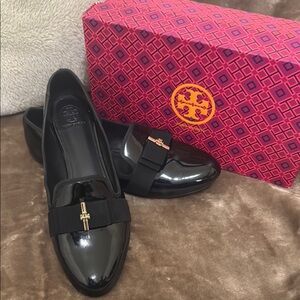 Tory Burch Shiny Black Loafers with Gold Accent